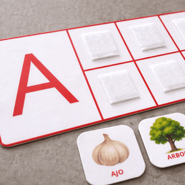 Set de Vocales con Velcro – Asociación visual de vocal inicial